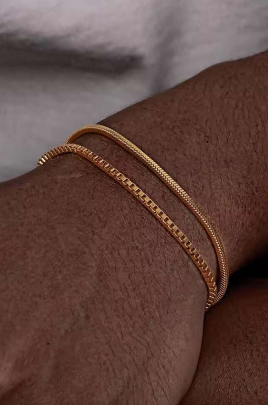Elegantes Schlangenarmband aus Edelstahl