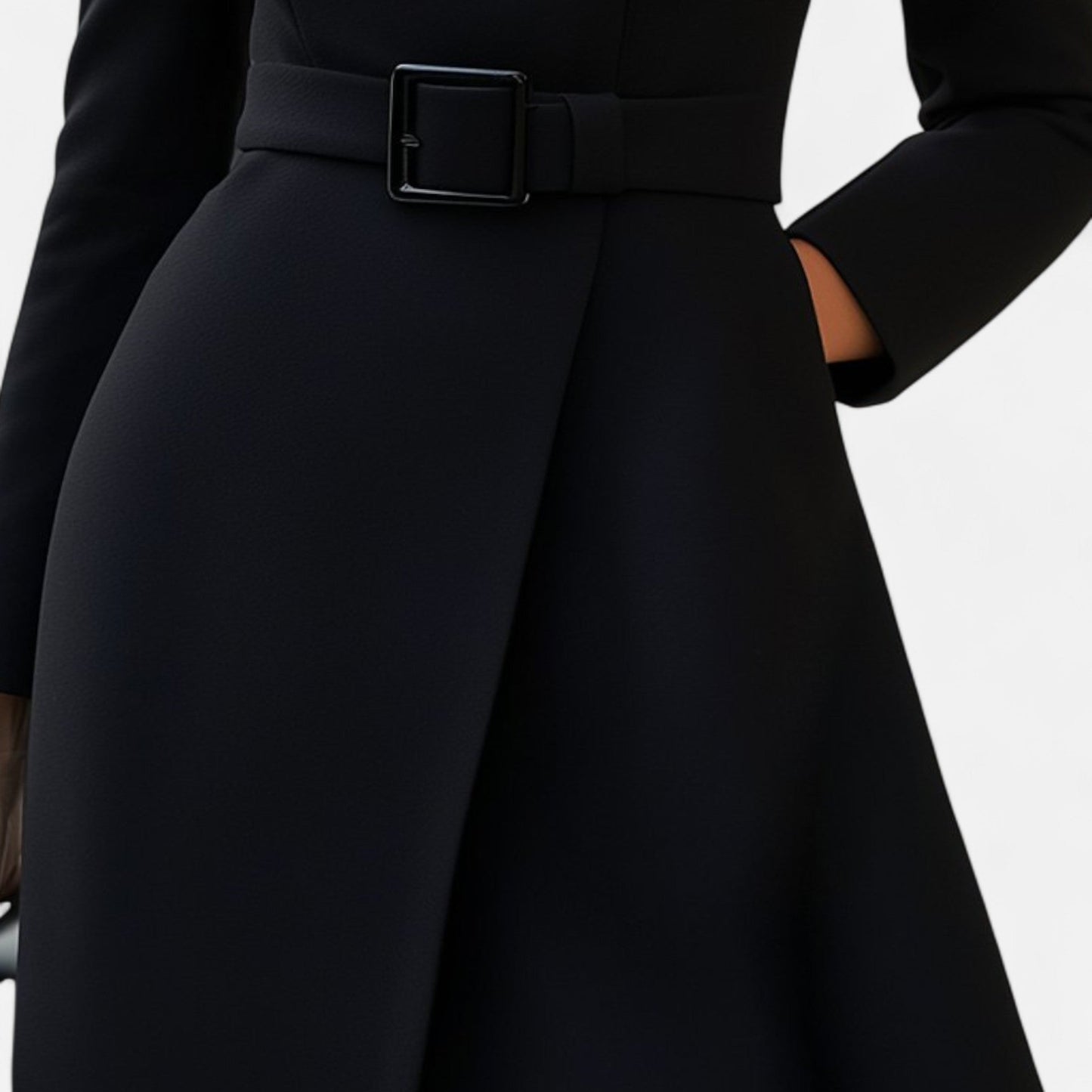 Elegant women's coat with belt and stand-up collar