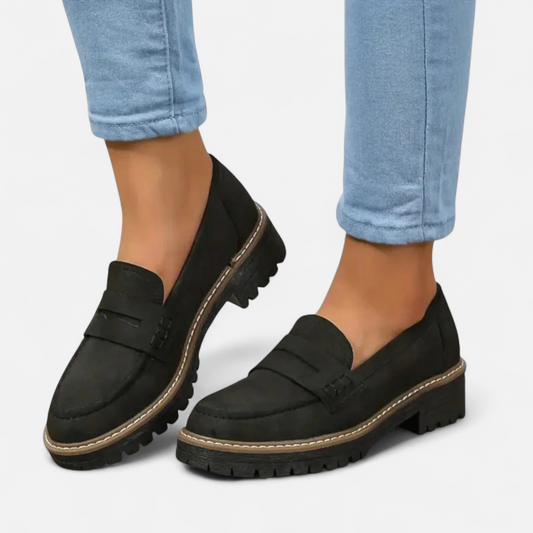 Women's moccasins