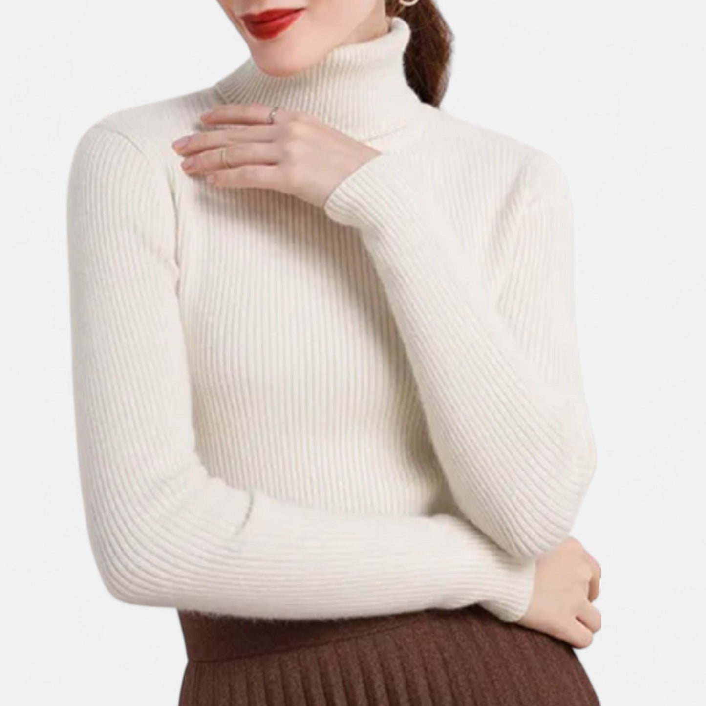Women's ribbed long-sleeve turtleneck sweater