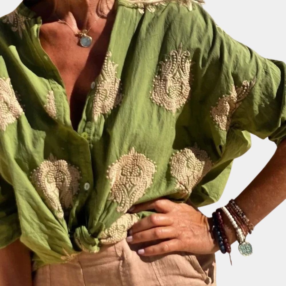 Julia | Damen Bluse mit Auffälligem Druck