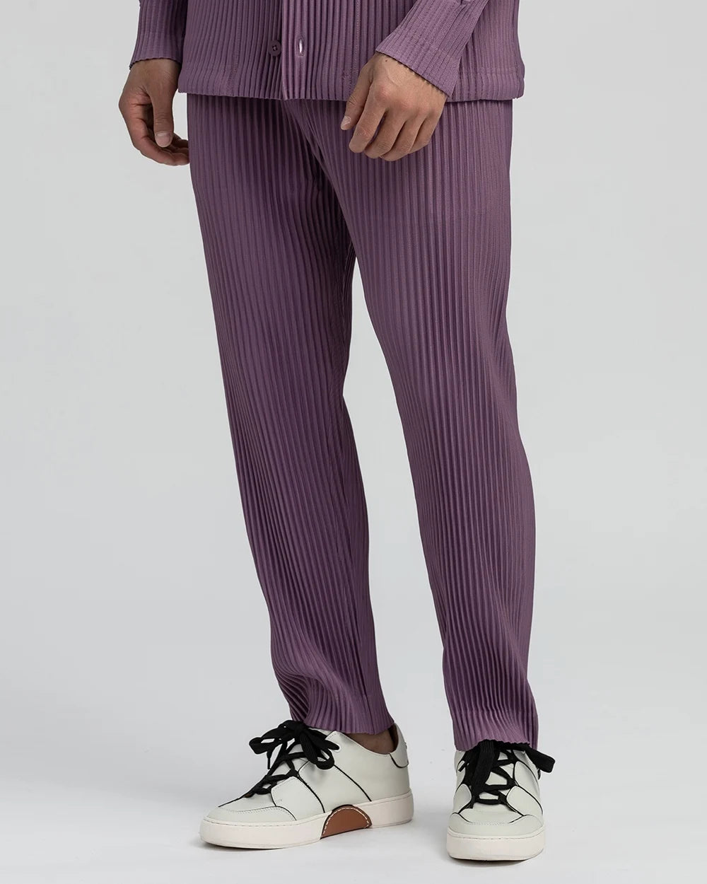 Faltende Herrenhose im Japanischen Stil