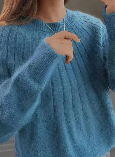Fluffige Strickpullover für Damen