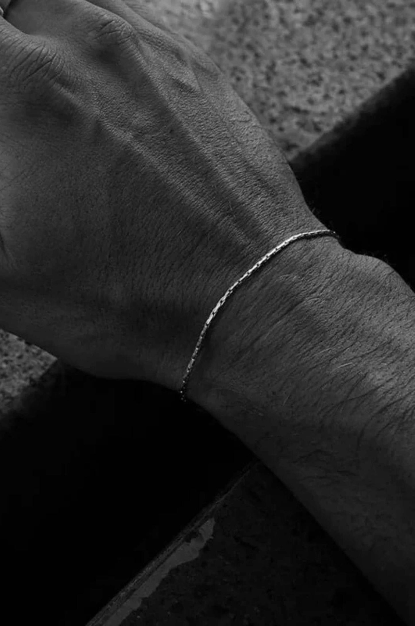 Geometrisches Edelstahlarmband mit Link-Design