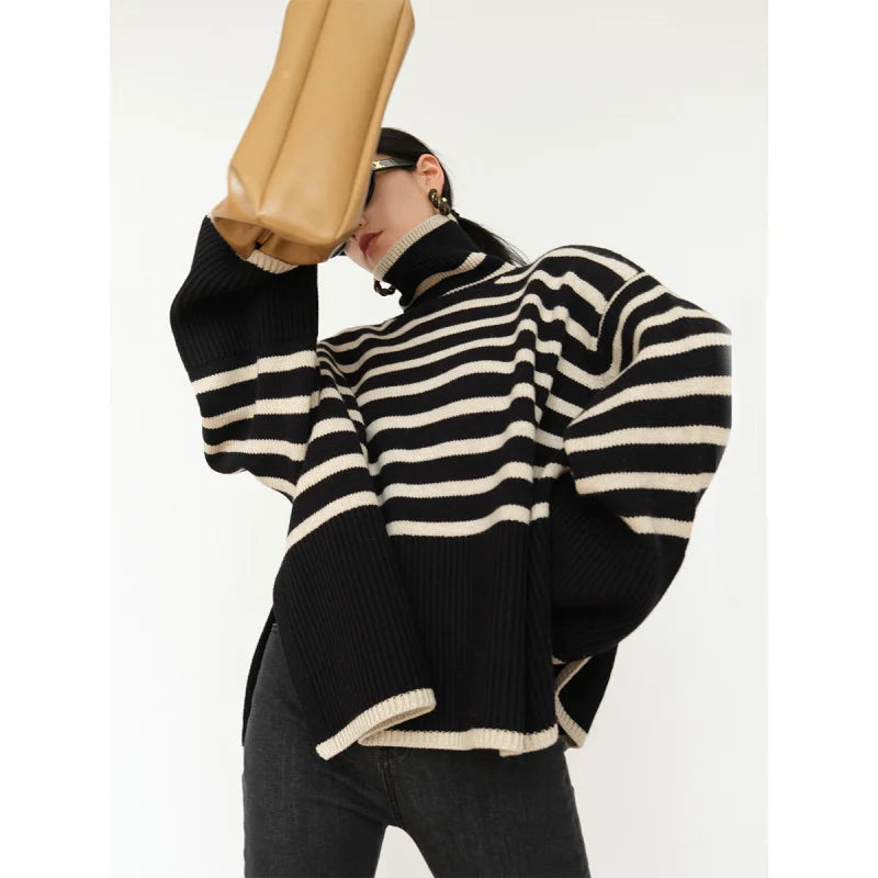 Maglione a collo alto a righe per donna
