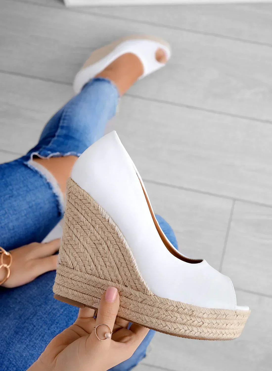 Stella | Damen Sandalen aus Wildleder mit Keilabsatz für den Sommer