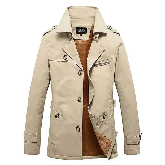 Men's coat with turn-down collar