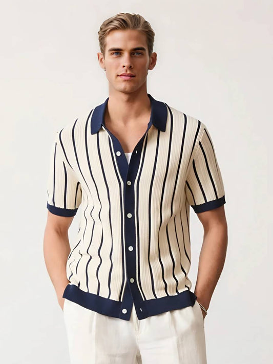 Polo a maglia da uomo con righe verticali
