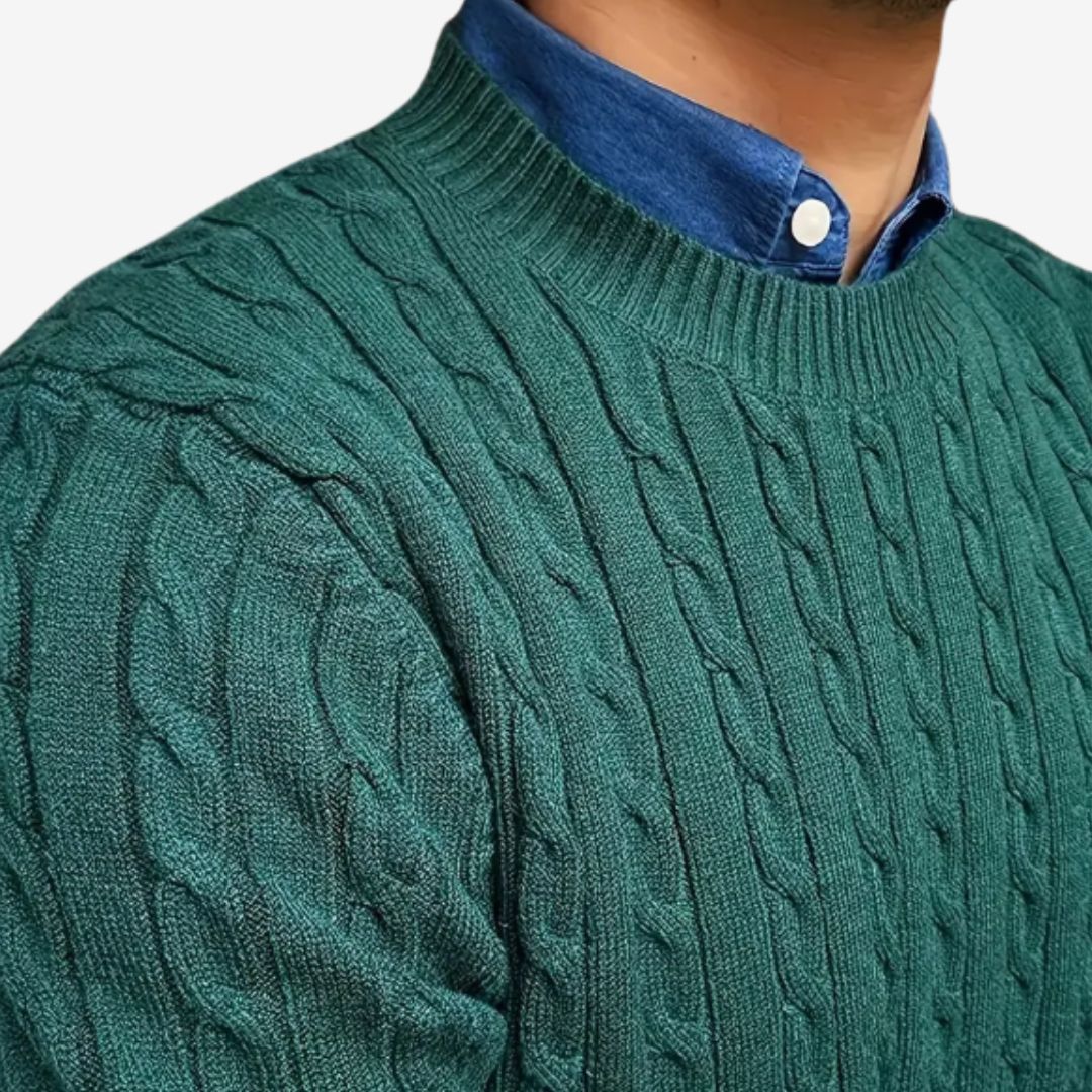 Men's knitted sweater