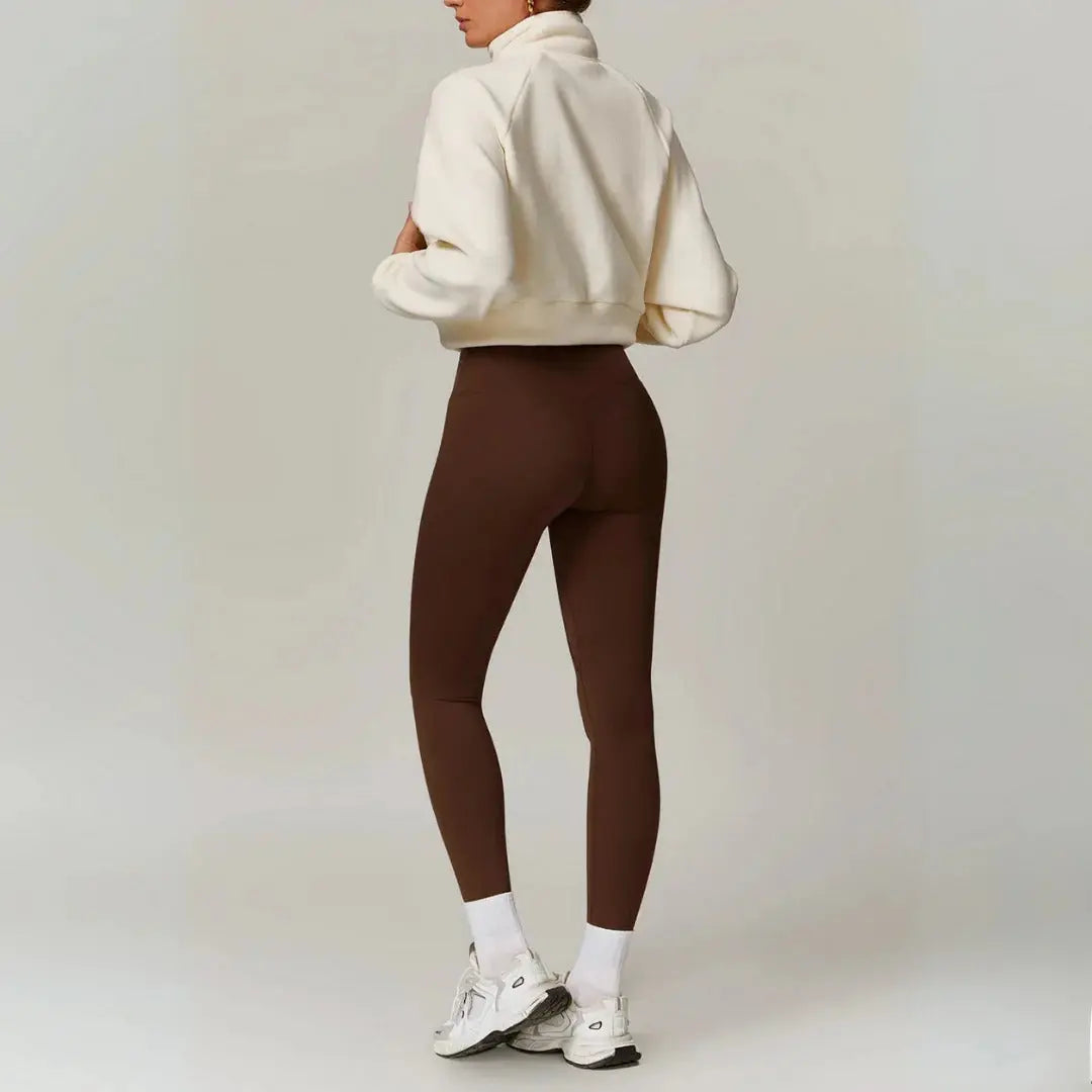 Kurze Weste aus weichem Polarfleece für Damen und Herren – Hoher Kragen, Reißverschluss, Ideal für Sport und Freizeit 2