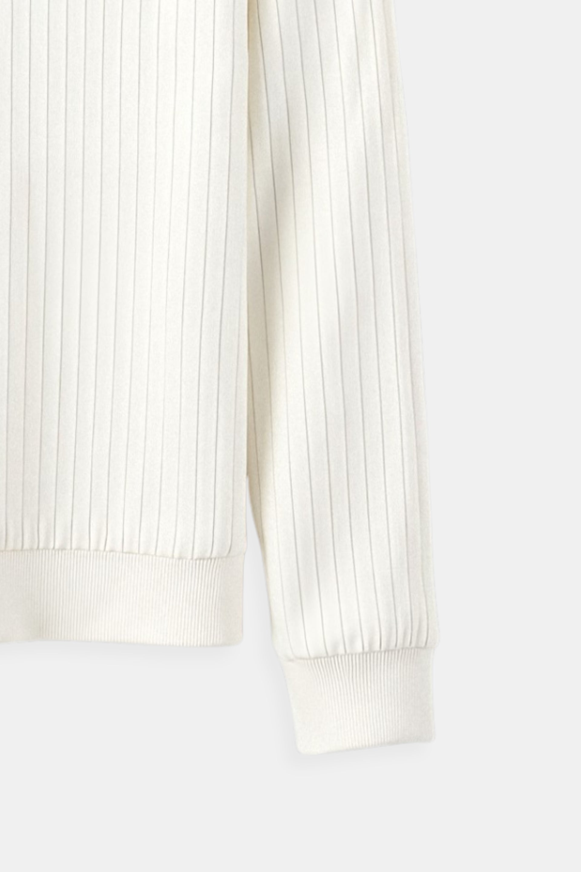 Langärmliger Damenpullover aus Rippstrick – Bequeme Passform, Struktur und Mischgewebe für täglichen Komfort 3