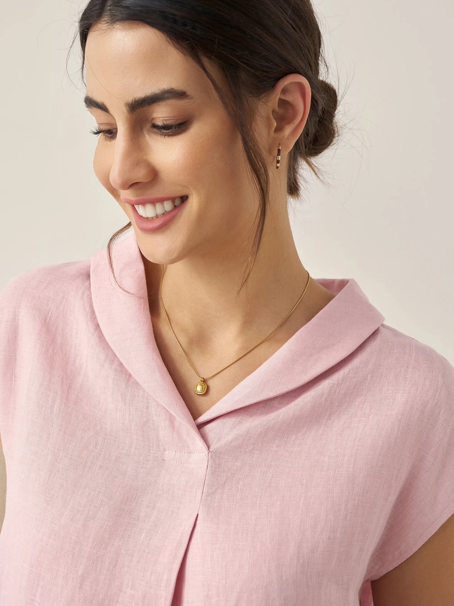 Lightweight Linen Top Women V-Neck
