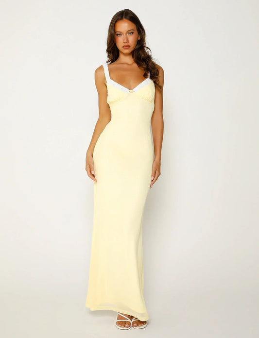 Maxi dress in lemon yellow with feminine silhouette
