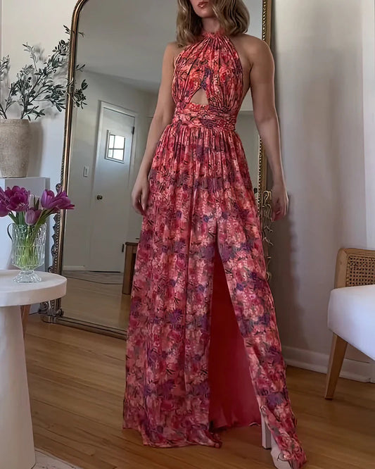 Maxi dress with floral pattern and open back part