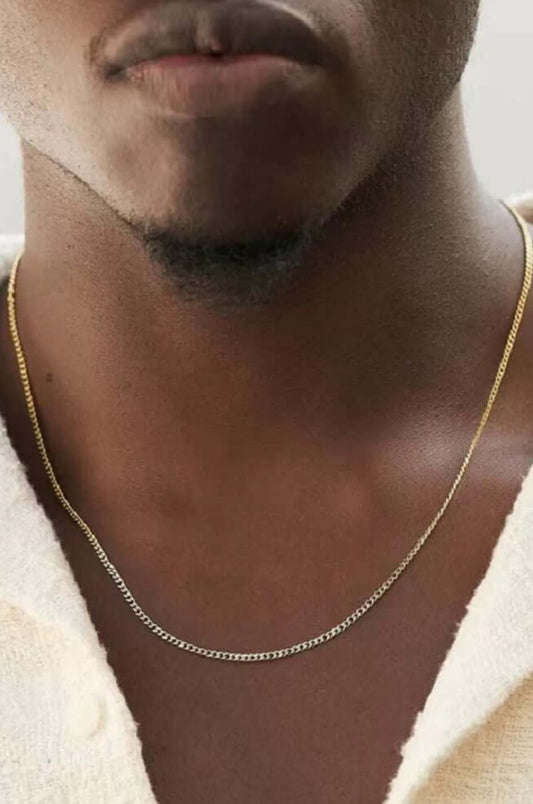 Collana minimalista in acciaio inossidabile