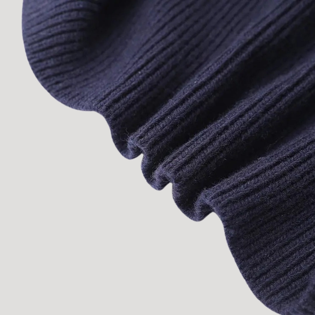 Women's sweater with denim collar and button placket