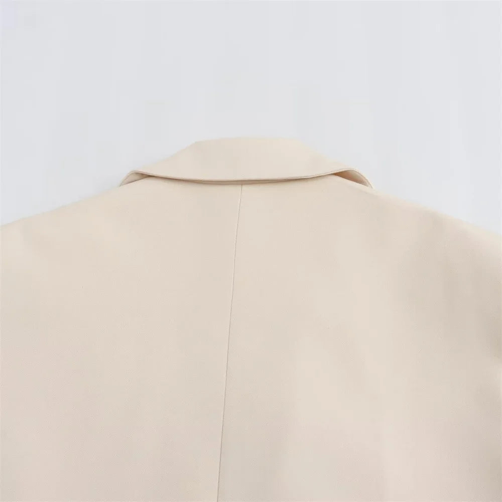 Fashionable women's blazer