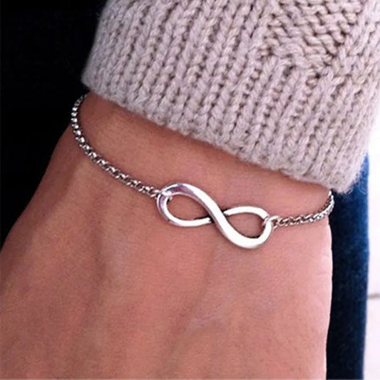 Modisches Infinity-Armband für Damen und Herren in  und