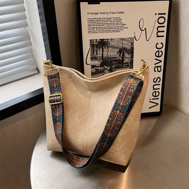 Variant image for Anna | Stilvolle Vegane Ledertasche für Damen mit Dekorativem Gurt-3