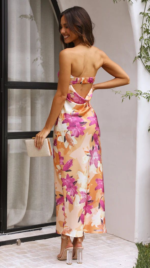 Betty | Festliches Damenkleid mit Drapiertem Ausschnitt in Grün