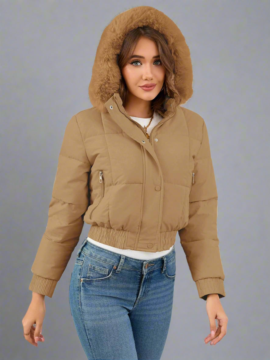 Schmal geschnittene Steppjacke aus Baumwolle