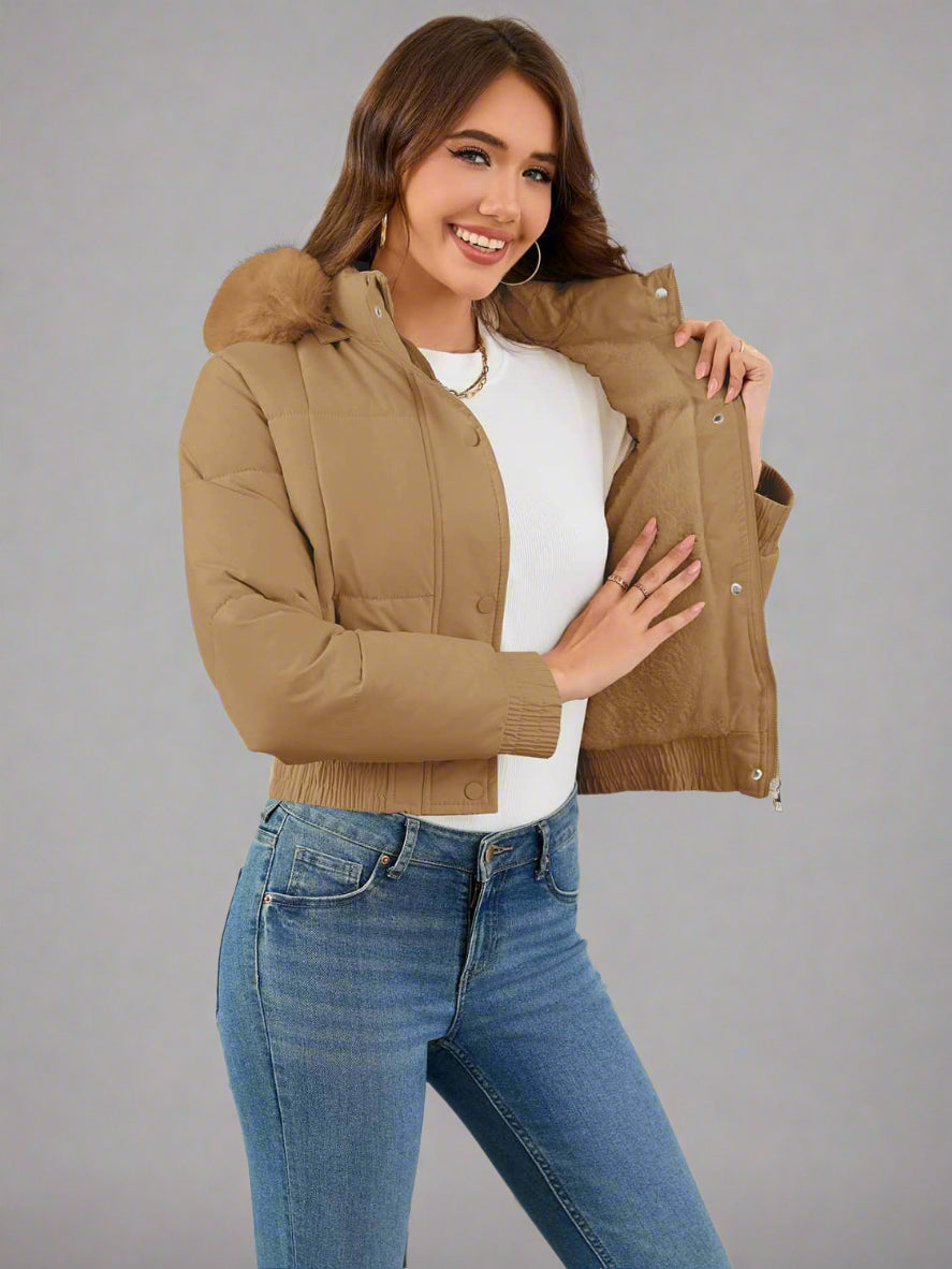 Schmal geschnittene Steppjacke aus Baumwolle