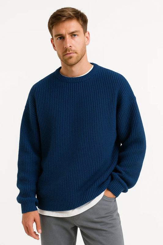 Smart men's knitted sweater