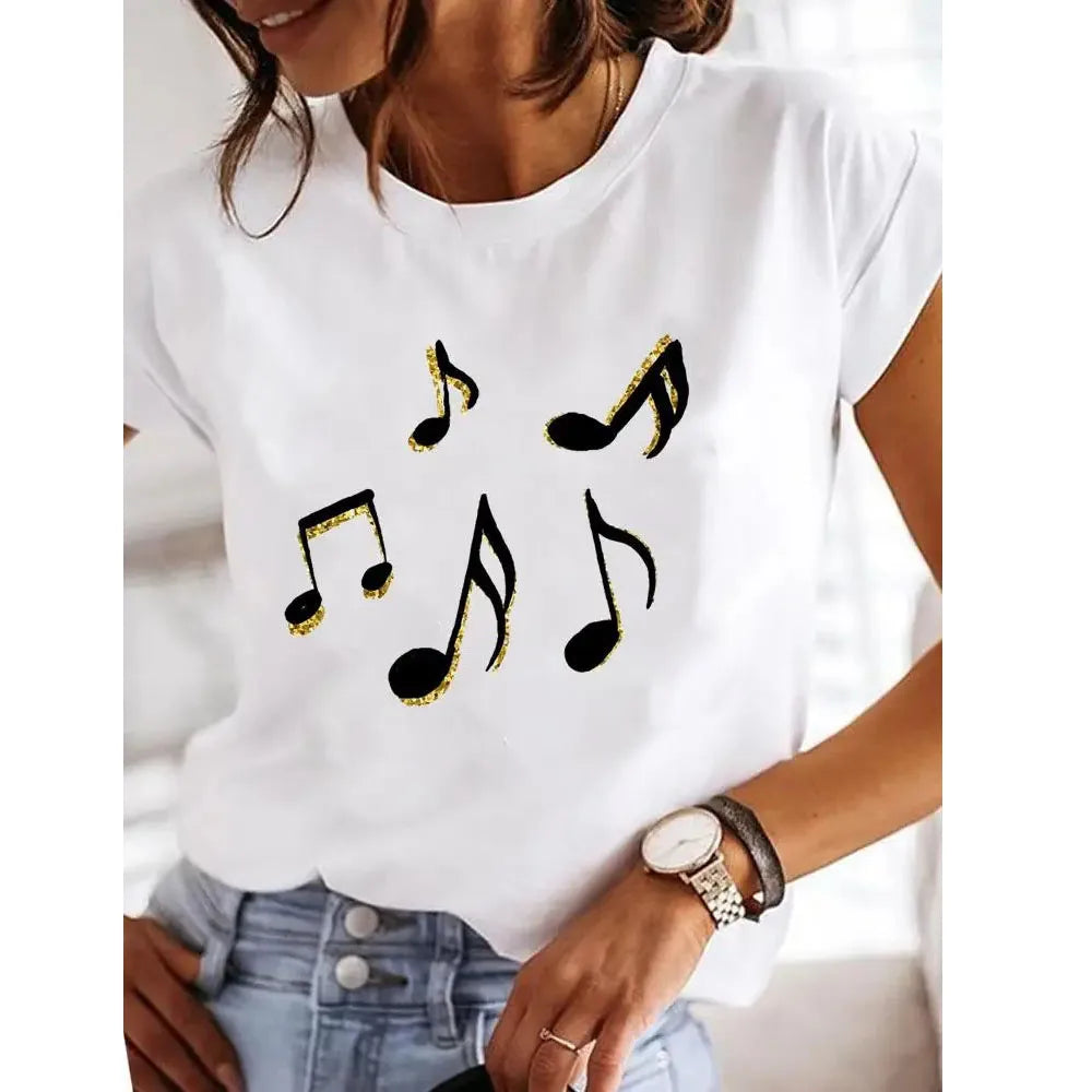 Summer T-shirt with heart motif for women