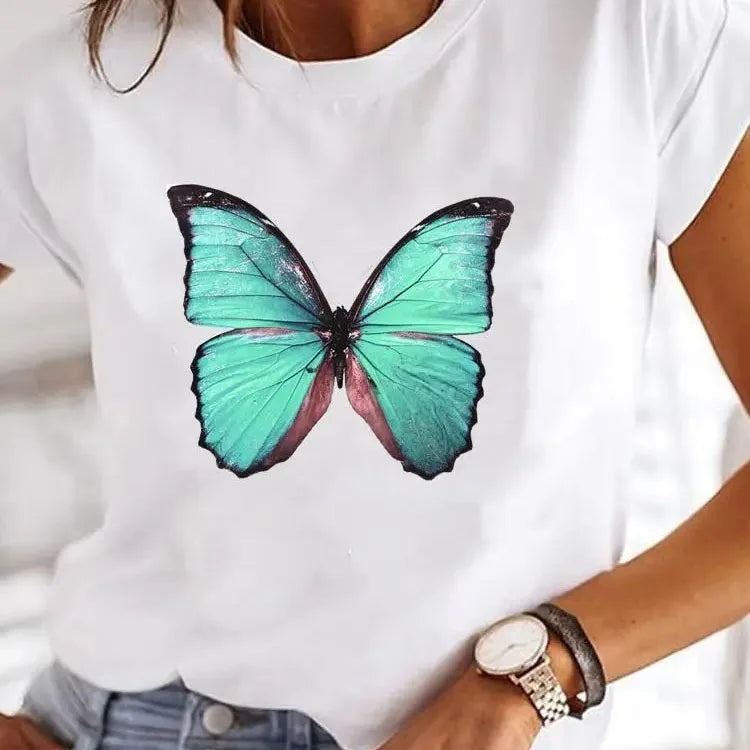 Summer T-shirt with heart motif for women