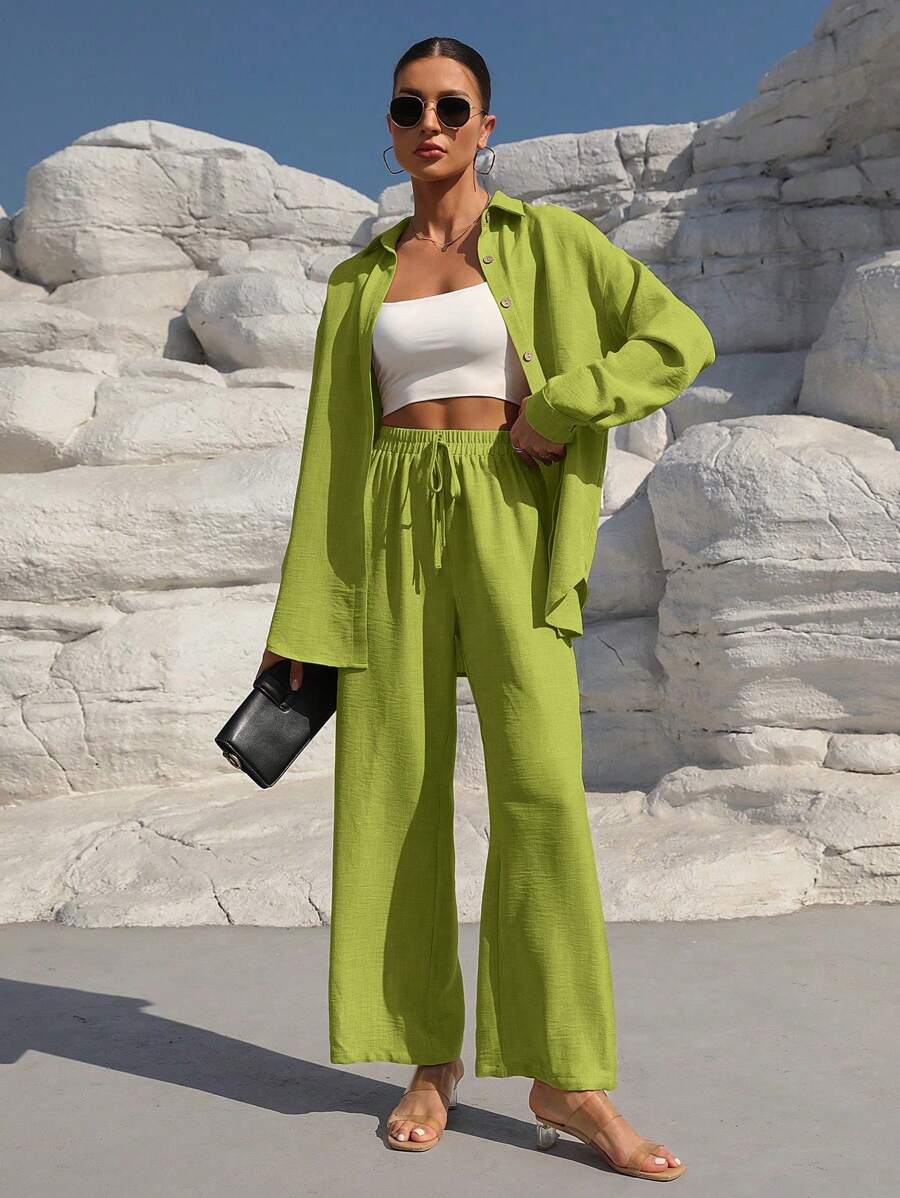 Stilvolles Freizeit-Damen-Set mit Bluse und weiter Hose