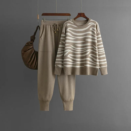 Strick Lounge Set mit Zebra-Muster