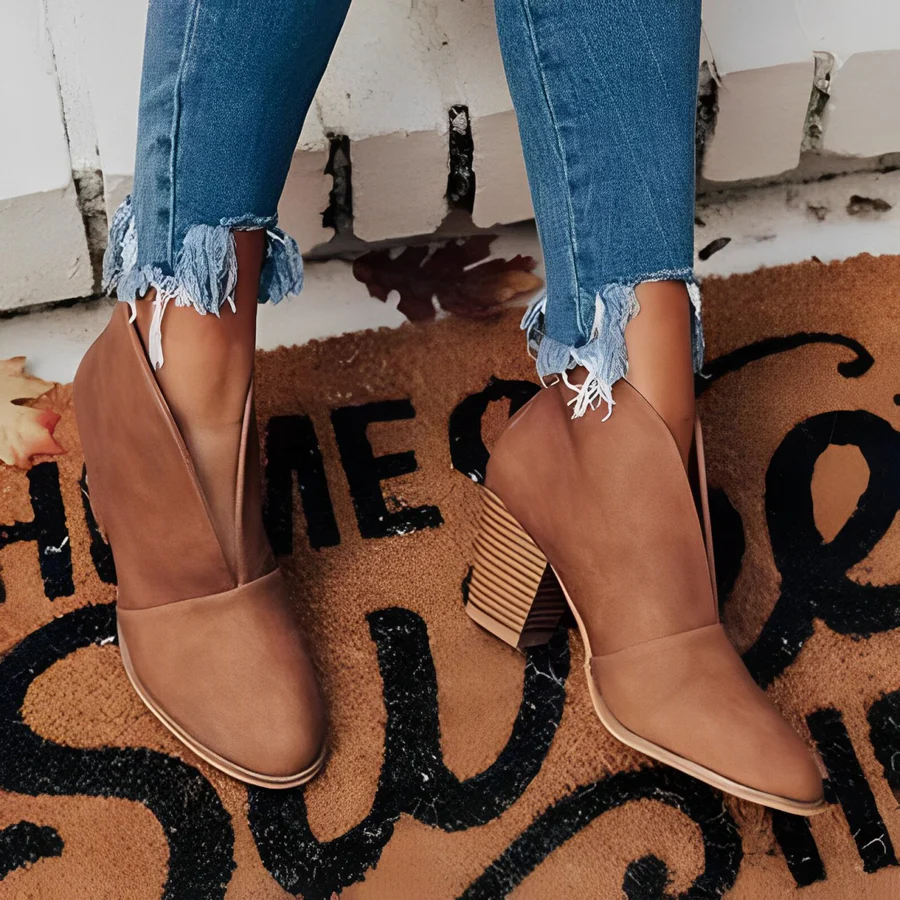 Stylish ankle boots women black with pointed toe area – Comfortable booties for every occasion