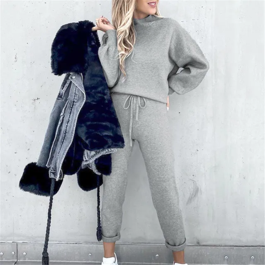 Stylischer Damen Trainingsanzug aus Weichem Material