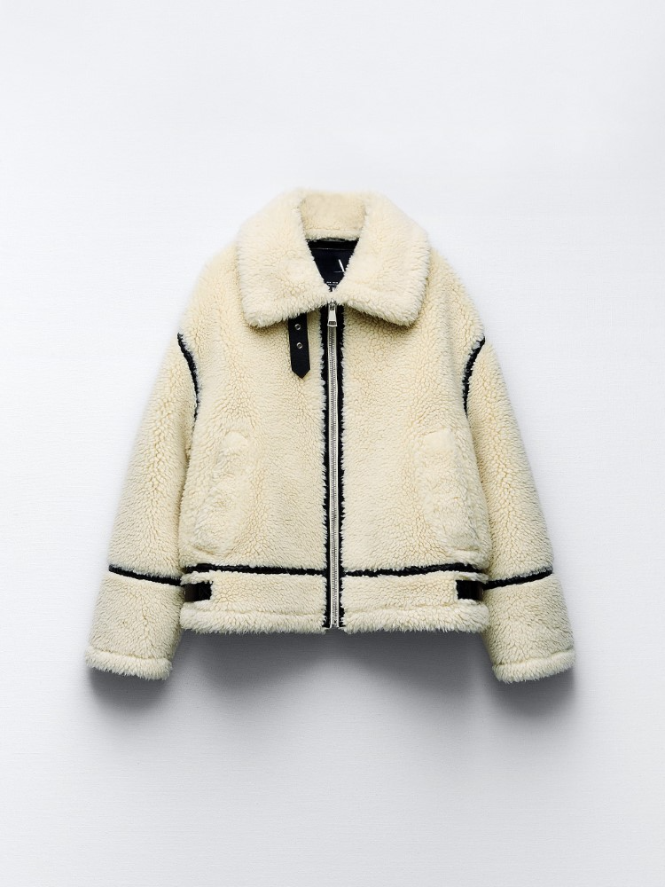 Trendige Teddyjacke für den Winter