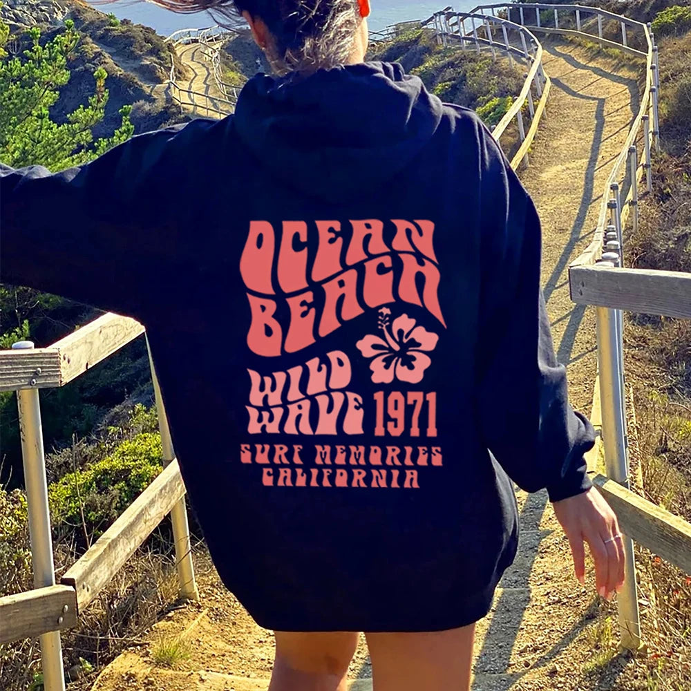 Trendy Oversized Hoodie mit Ozean Strand Design