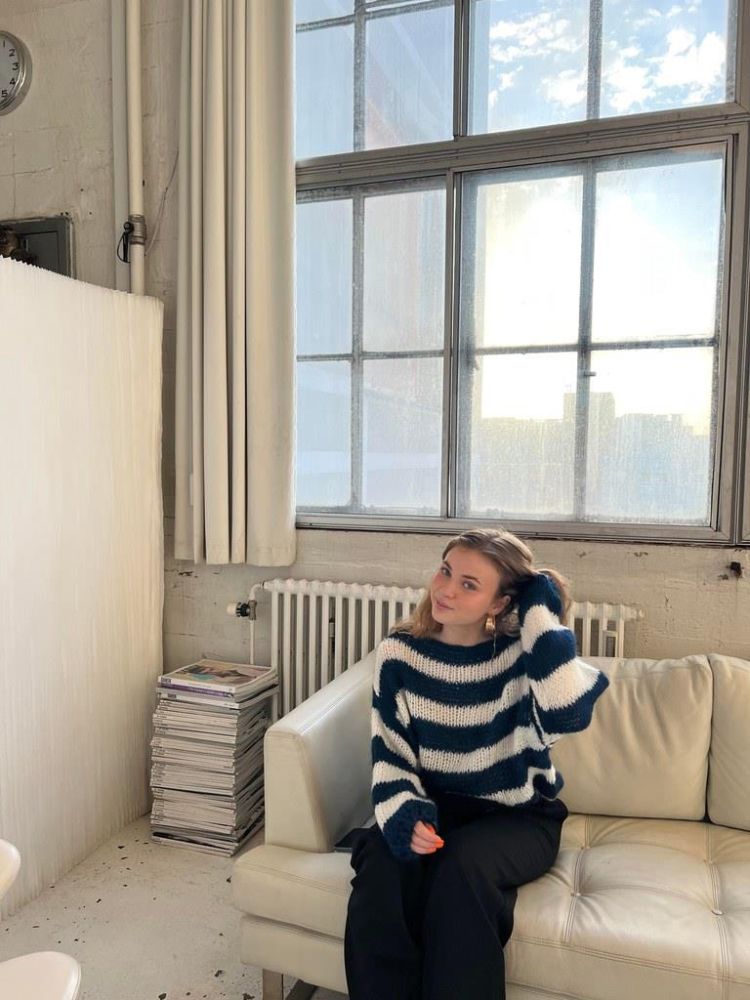 Übergroßer Strickpullover mit Rundhalsausschnitt und langen Ärmeln – Bequeme Passform 2