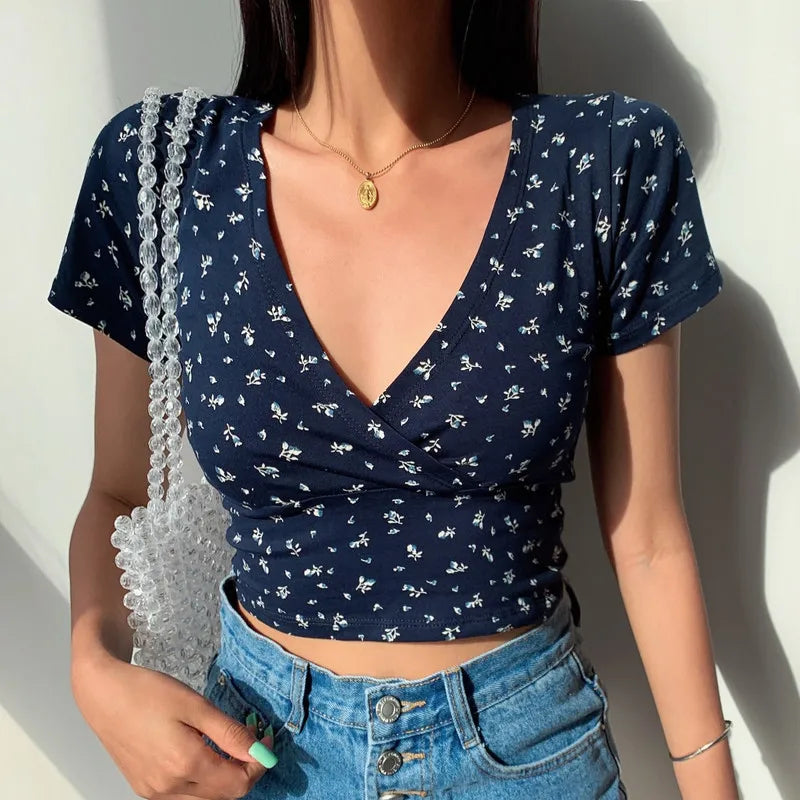 Vintage Floral Crop Top for Women