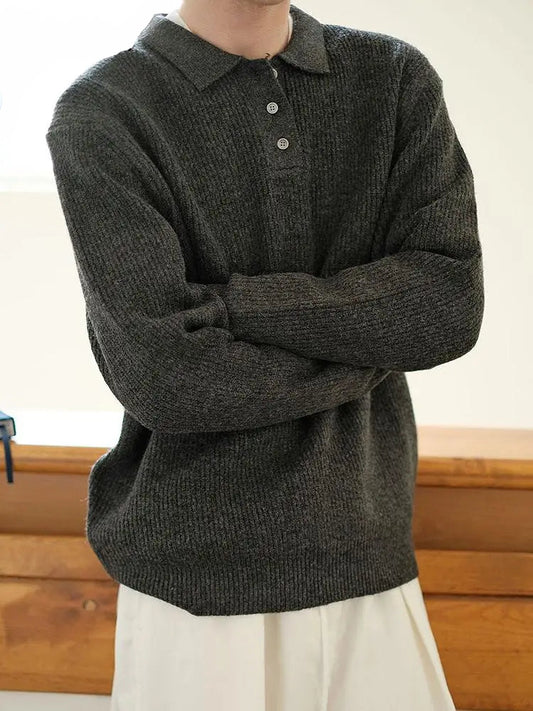 Knitted sweater with turn-down collar for men