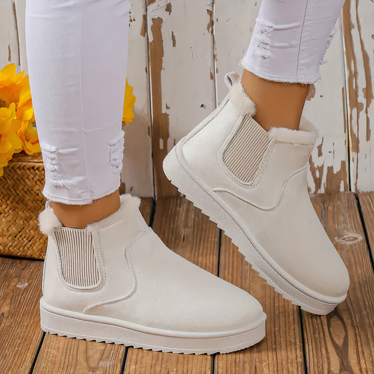 Warme Winterstiefel mit Pelzverarbeitung