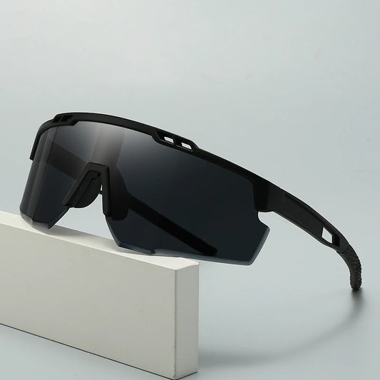 Sportsonnenbrille mit UV-Schutz