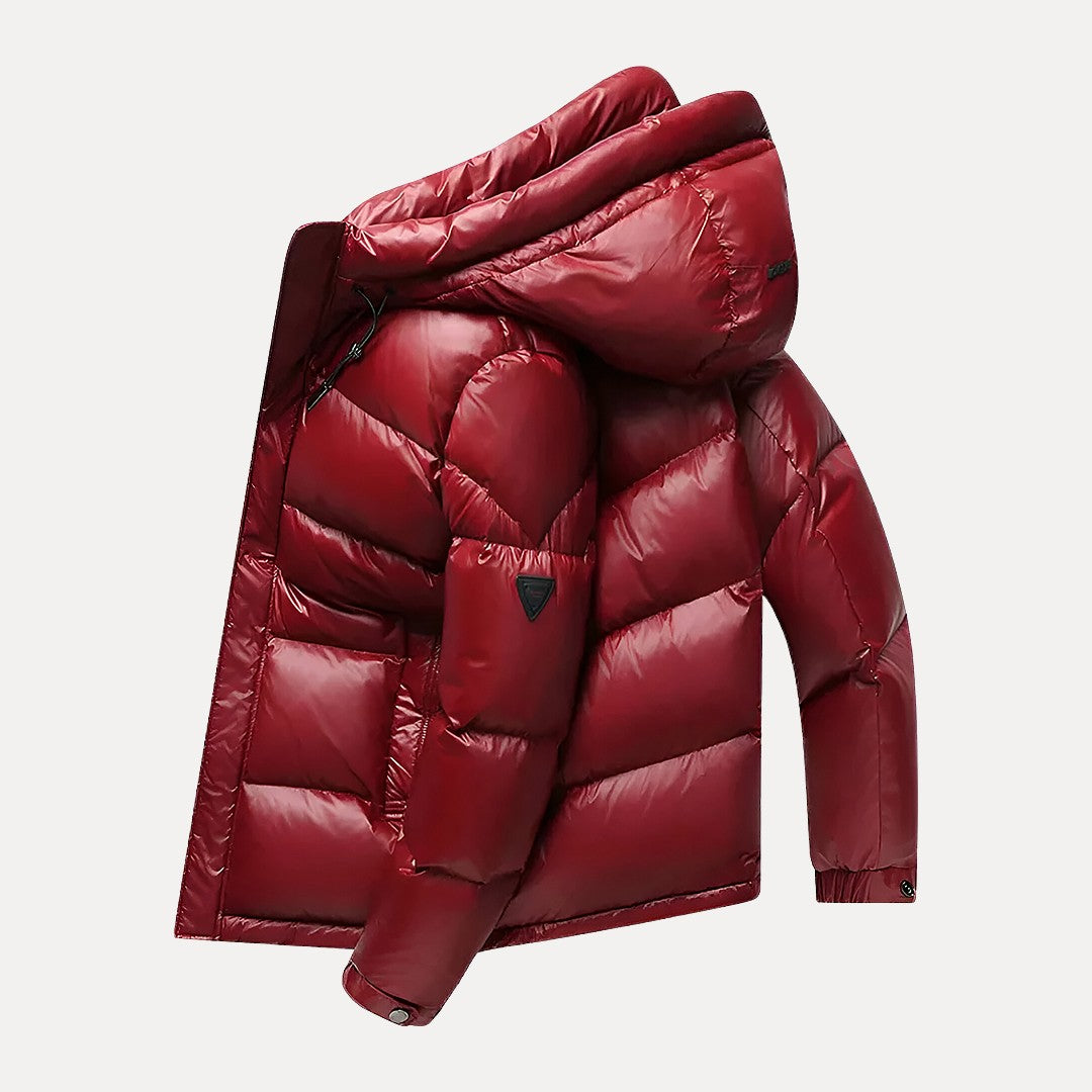 Winterjacke mit Kapuze aus Daunen