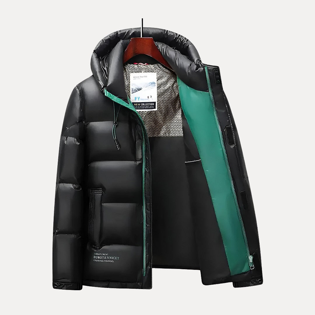 Winterjacke mit Kapuze aus Daunen