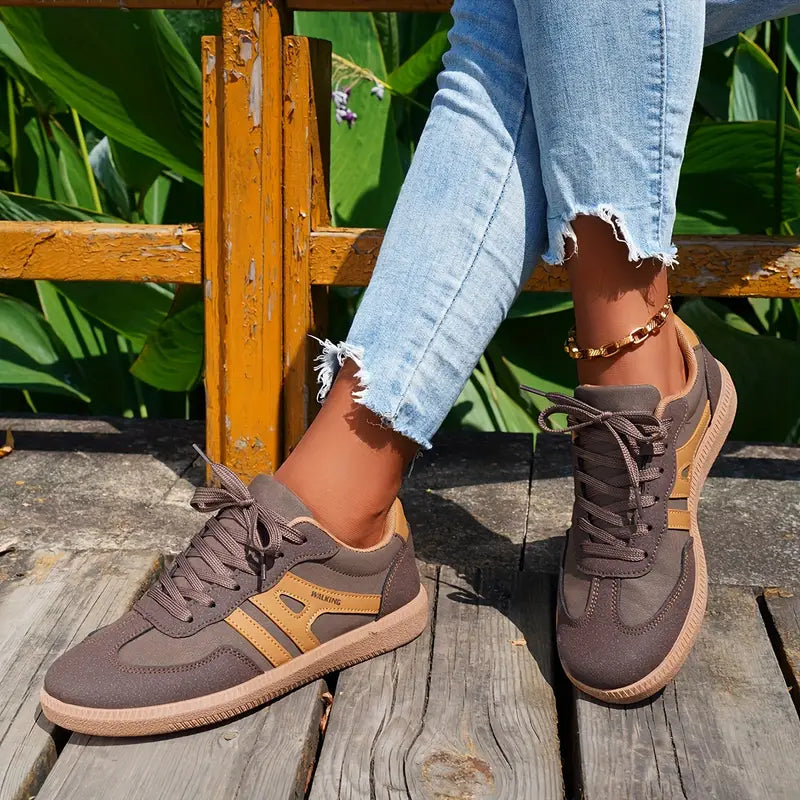 Variant image for Martha Weiße Sneaker Damen | Retro Casual Turnschuhe für Alltag und Freizeit-8
