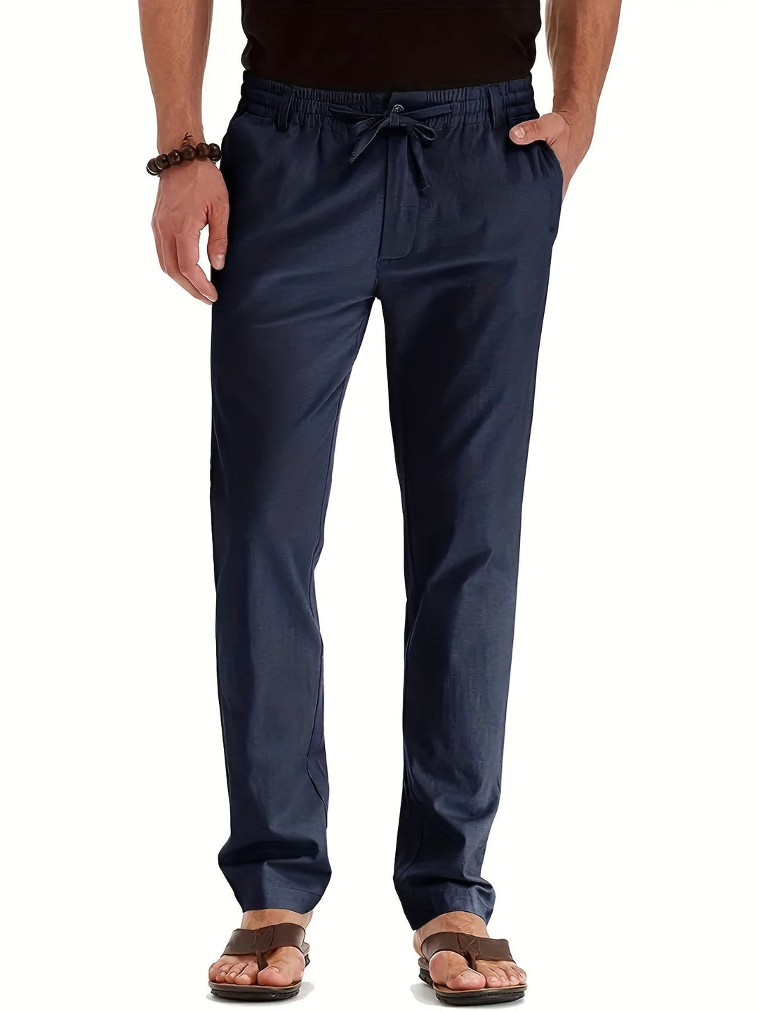 https://cdn.shopify.com/s/files/1/0844/6001/1865/files/legere-sommerhosen-maenner-Marineblau.jpg?v=1739982528