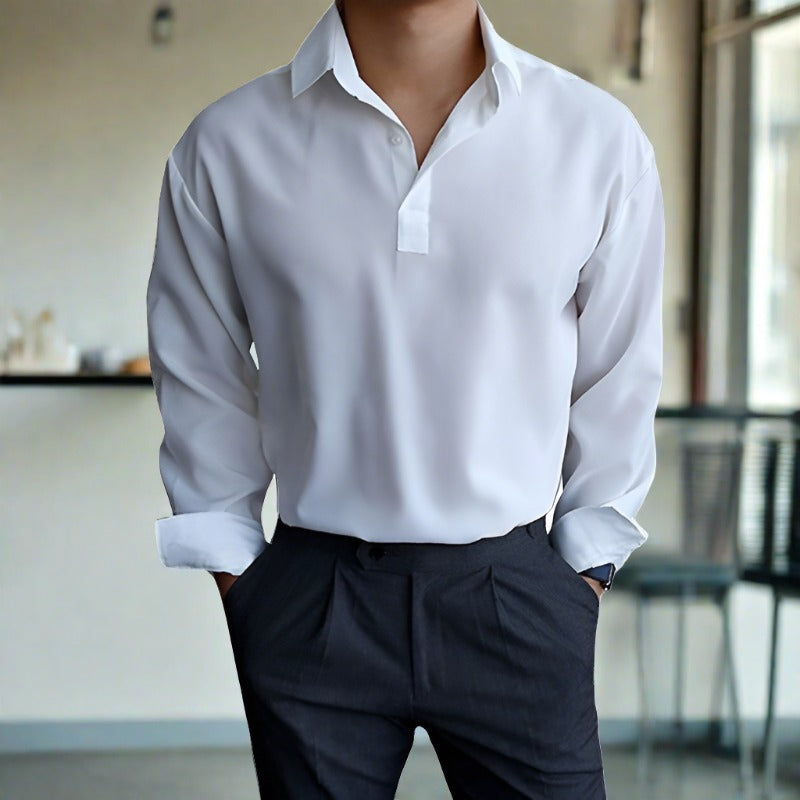https://cdn.shopify.com/s/files/1/0844/6001/1865/files/luxurioses-sommer-poloshirt-fuer-maenner-Weiss.jpg?v=1741616674