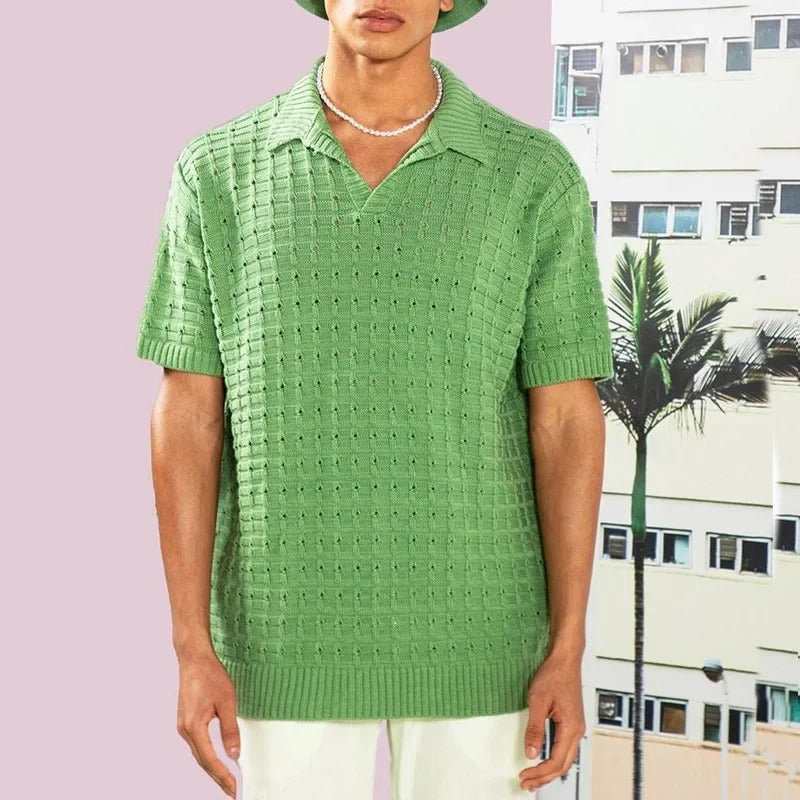 https://cdn.shopify.com/s/files/1/0844/6001/1865/files/stylisches-herren-strick-sommer-poloshirt-Grun.jpg?v=1741445987