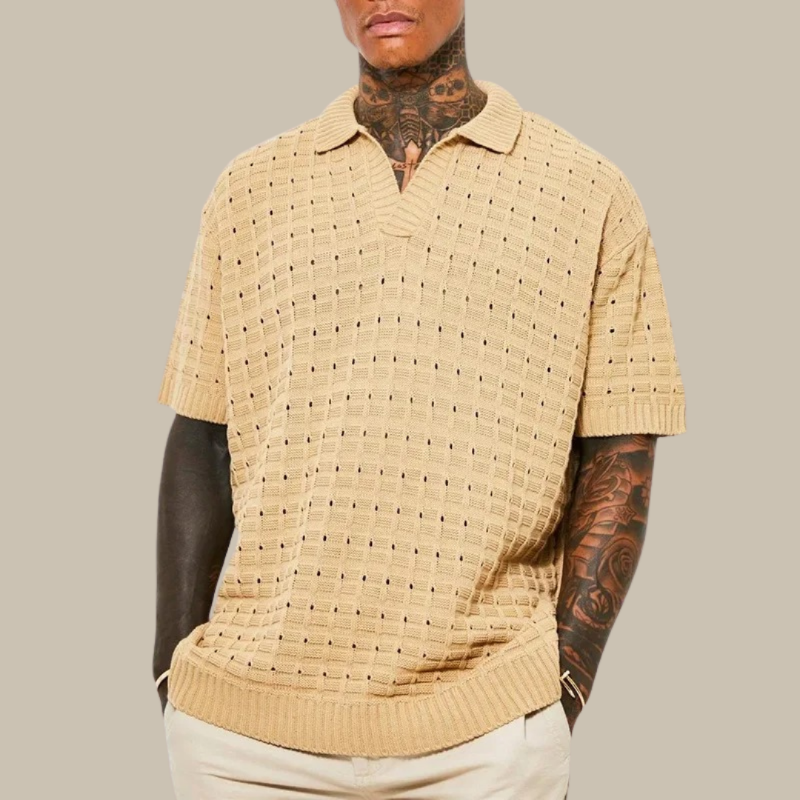 https://cdn.shopify.com/s/files/1/0844/6001/1865/files/stylisches-herren-strick-sommer-poloshirt-Khaki.png?v=1741446235