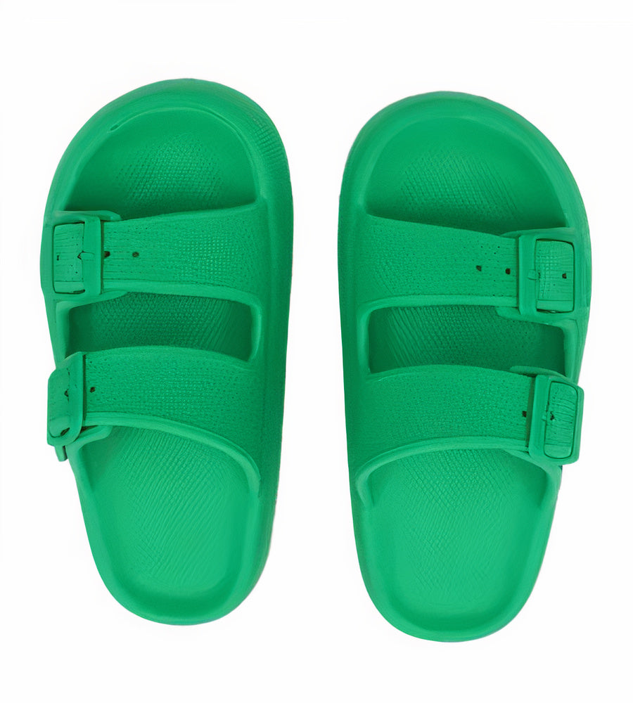 https://cdn.shopify.com/s/files/1/0844/6001/1865/files/weiche-wasserdichte-sommerpantoffeln-Grun.jpg?v=1741927913